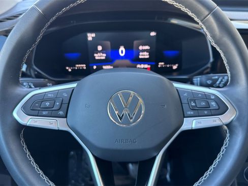 Used 2022 Volkswagen Taos S image 26