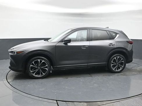 Used 2022 MAZDA CX-5 AWD 2.5 S w/ Premium Package image 2