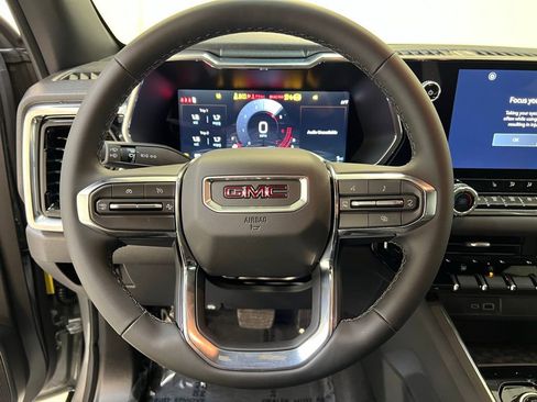 New 2026 GMC Canyon Elevation w/ Convenience Package image 16