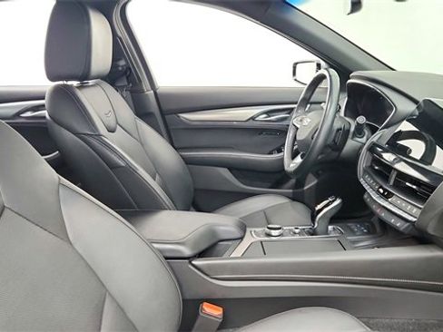 Certified 2023 Cadillac CT5 Luxury image 24