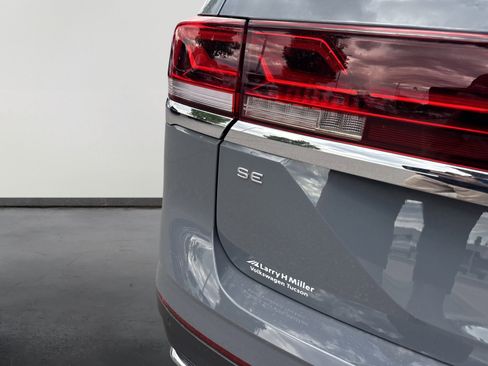 New 2026 Volkswagen Atlas SE image 6