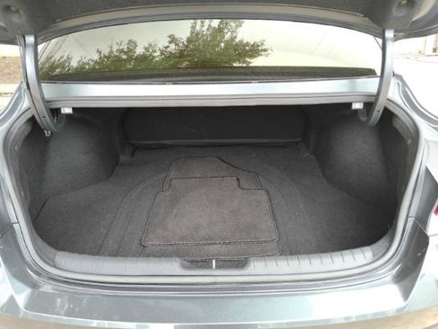 Used 2022 Hyundai Elantra SEL FWD image 21