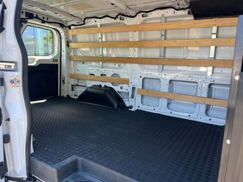 Used 2024 Ford Transit 250 Low Roof w/ Exterior Upgrade Package RWD image 11