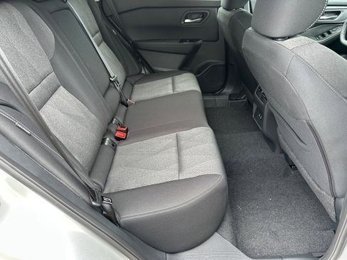 New 2025 Nissan Rogue SV FWD image 16