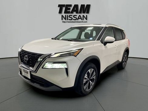 Certified 2023 Nissan Rogue SV w/ SV Premium B Package AWD/4WD image 3