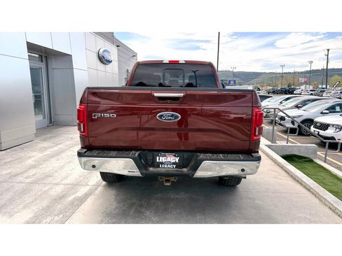 Used 2017 Ford F150 Lariat w/ Equipment Group 502A Luxury AWD/4WD image 8
