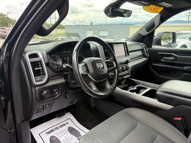 Used 2023 RAM 1500 Big Horn AWD/4WD image 3