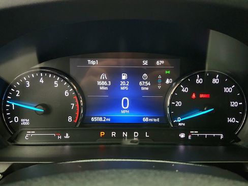 Used 2023 Ford Explorer XLT w/ Equipment Group 202A image 14