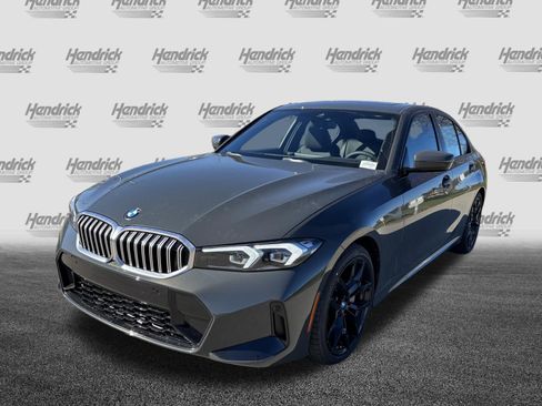 Used 2026 BMW 330i Sedan w/ M Sport Package RWD image 5
