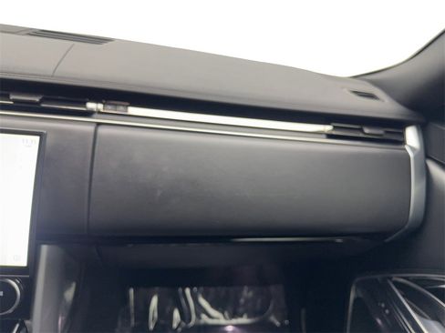 Used 2023 Land Rover Range Rover SE image 56