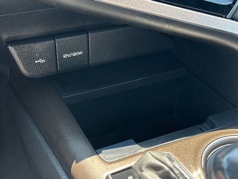 Used 2021 Toyota Camry SE w/ Cold Weather Package FWD image 24