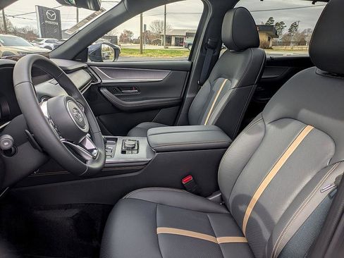 New 2026 MAZDA CX-90 3.3 Turbo w/ Premium Plus Pkg image 8