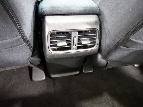 Used 2016 Honda CR-V EX image 15