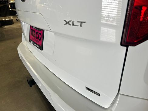 Used 2019 Ford Transit Connect XLT w/ XLT Premium Package FWD image 21