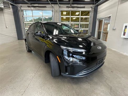 Used 2023 Hyundai Kona SEL FWD image 7