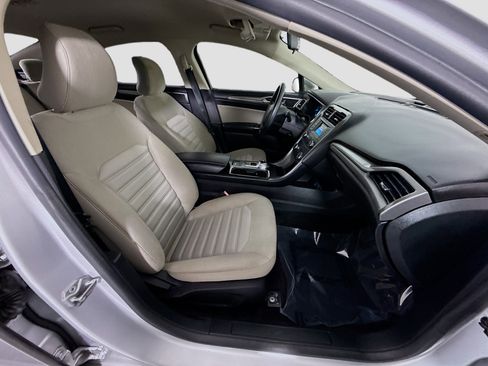 Used 2017 Ford Fusion S image 29