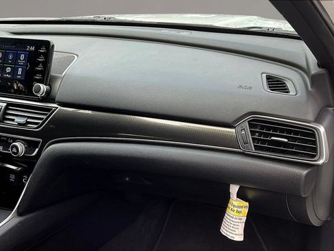 Used 2022 Honda Accord Sport image 22