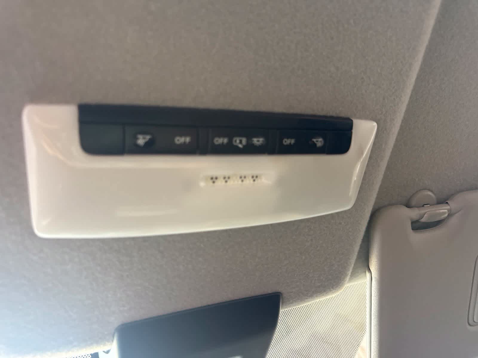 Used 2020 Nissan Kicks S FWD image 24