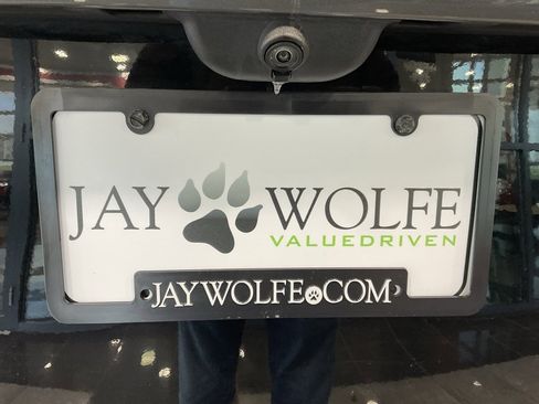 Used 2021 Ford Explorer XLT w/ Equipment Group 202A image 26