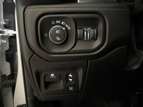 Used 2021 RAM 1500 Limited w/ Night Edition RWD image 50