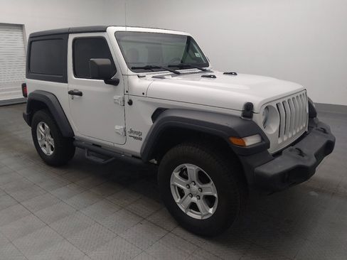 Used 2019 Jeep Wrangler Sport AWD/4WD image 11