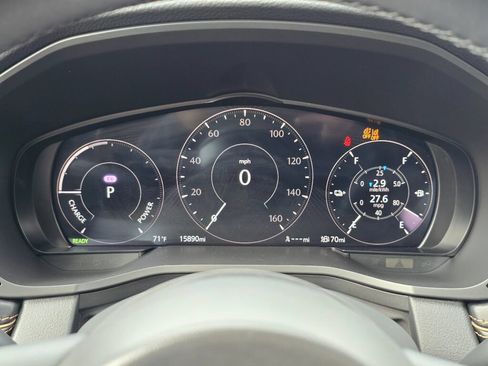 Certified 2025 MAZDA CX-70 Plug-In Hybrid w/ Premium Plus AWD/4WD image 13