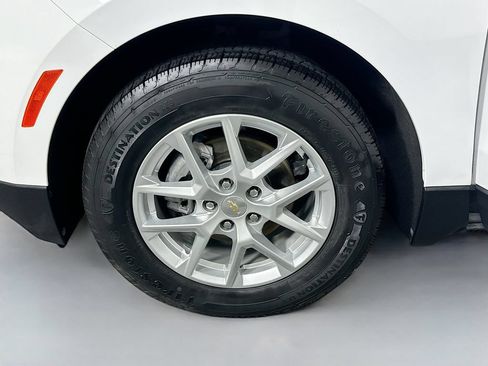 Used 2022 Chevrolet Equinox LT FWD image 30