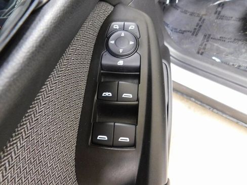 Used 2025 Chevrolet TrailBlazer LT image 18