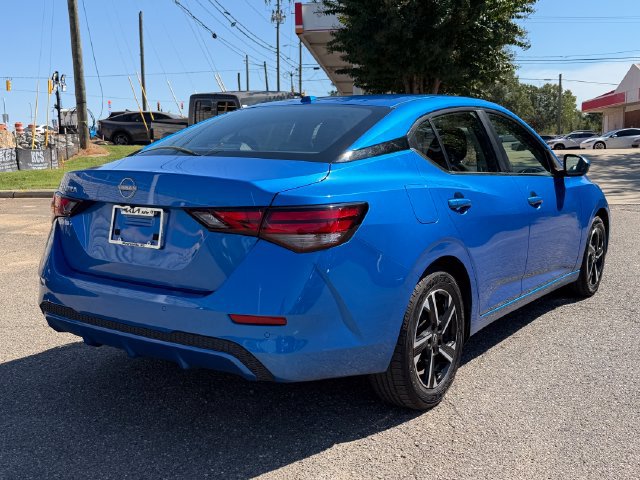 Used 2025 Nissan Sentra SV FWD image 5