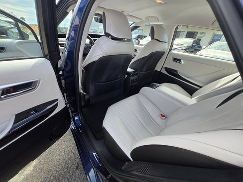 Used 2018 Toyota Mirai FWD image 25