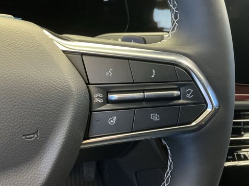 New 2026 Chevrolet Traverse Z71 w/ Enhanced Driving Package image 16