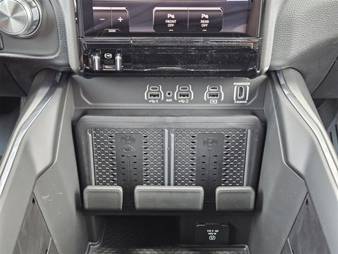 New 2026 RAM 1500 Laramie w/ Night Edition image 20