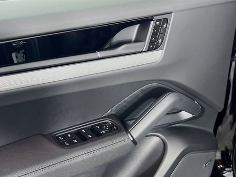 New 2026 Porsche Cayenne Coupe image 20