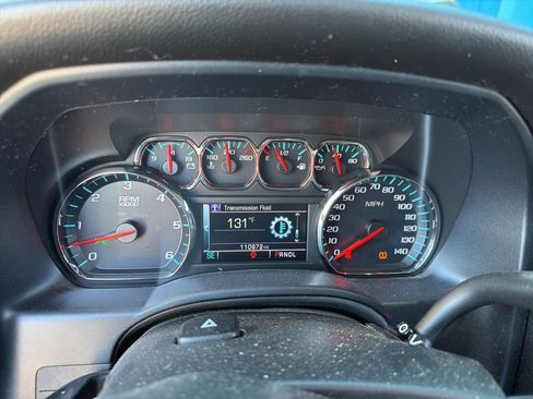 Used 2018 Chevrolet Silverado 1500 LT w/ All Star Edition image 8