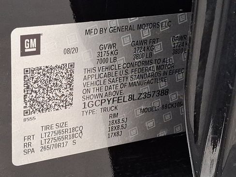 Used 2020 Chevrolet Silverado 1500 LT Trail Boss w/ Midnight Edition image 29