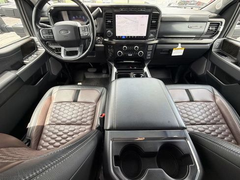 Used 2023 Ford F250 Lariat w/ Lariat Ultimate Package AWD/4WD image 25