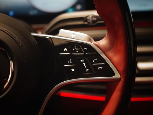 New 2026 Mercedes-Benz Maybach GLS 600 4MATIC image 21