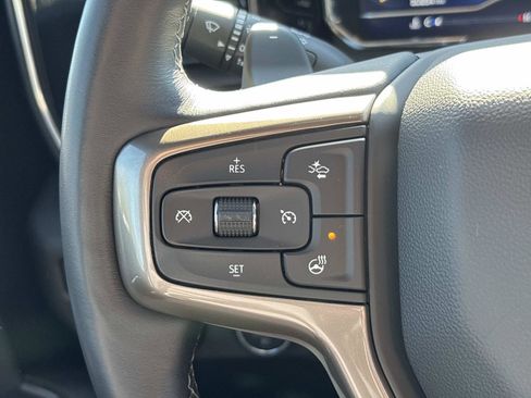 Used 2023 Chevrolet Silverado 1500 High Country w/ Technology Package image 19