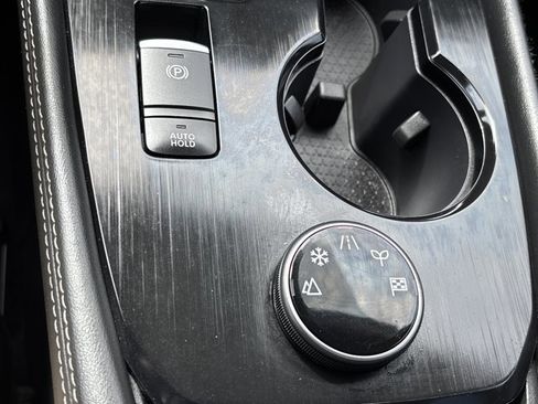 Certified 2023 Nissan Rogue SL image 35