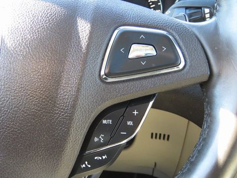 Used 2017 Lincoln MKC Reserve w/ Lincoln MKC Climate Package image 25