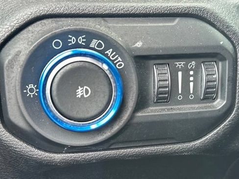 Used 2021 Jeep Wrangler Unlimited Sport AWD/4WD image 17