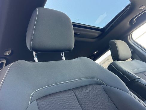 New 2026 Jeep Grand Cherokee Laredo X AWD/4WD image 17
