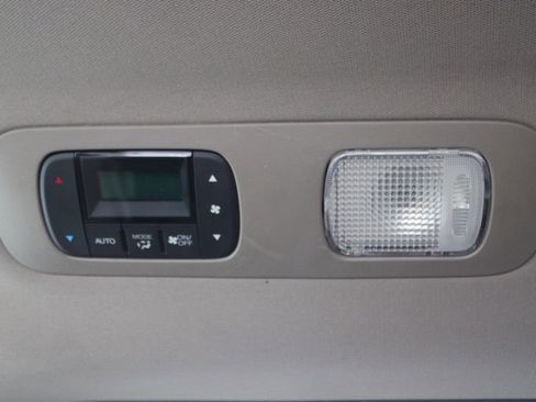 Used 2019 Honda Odyssey Touring image 19