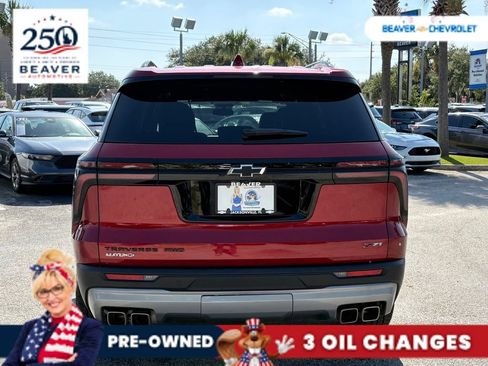 Used 2024 Chevrolet Traverse Z71 AWD/4WD image 6