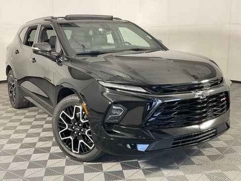 Used 2024 Chevrolet Blazer RS w/ Driver Confidence II Package AWD/4WD image 44