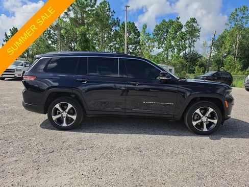 Certified 2023 Jeep Grand Cherokee L Limited w/ Trailer Tow Group (B) AWD/4WD image 3