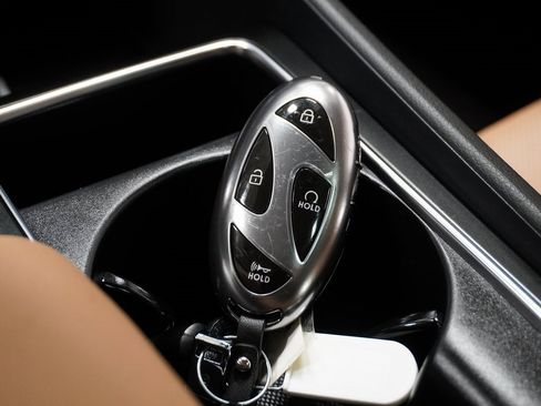 Used 2025 Hyundai Sonata Limited image 34