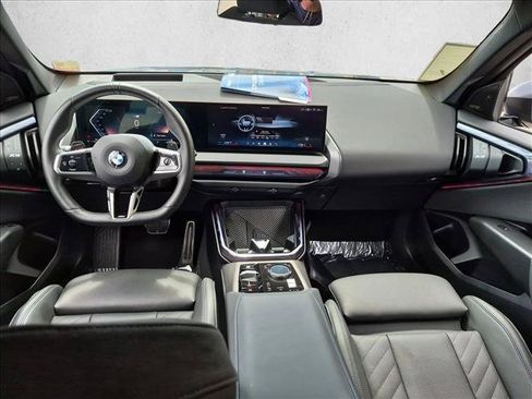 Used 2025 BMW X3 xDrive30i w/ Premium Package AWD/4WD image 18