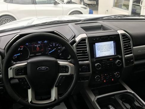 Used 2017 Ford F350 Lariat w/ Lariat Ultimate Package image 9