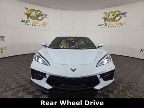 Used 2021 Chevrolet Corvette Stingray Preferred Cpe w/ Engine Appearance Package image 3